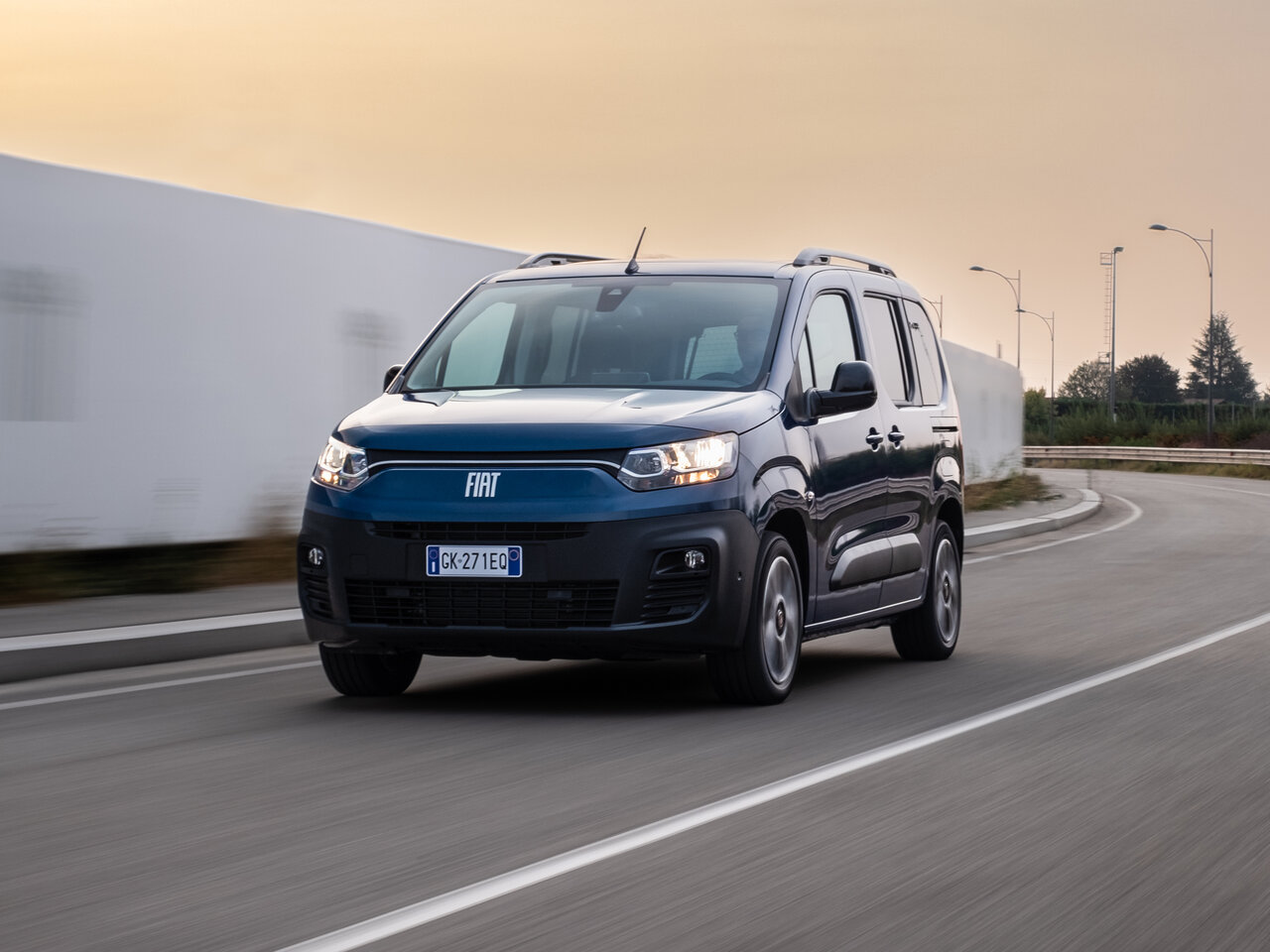 Fiat Doblo III компактвэн, 2022–н.в.