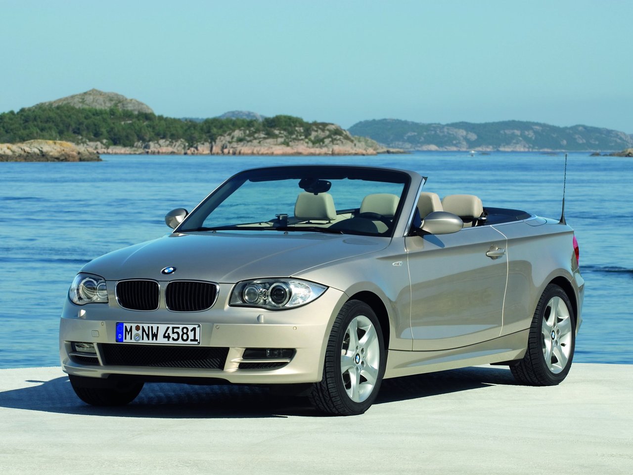BMW 1 серии I (E81/E82/E87/E88) Рестайлинг кабриолет, 2007–2011