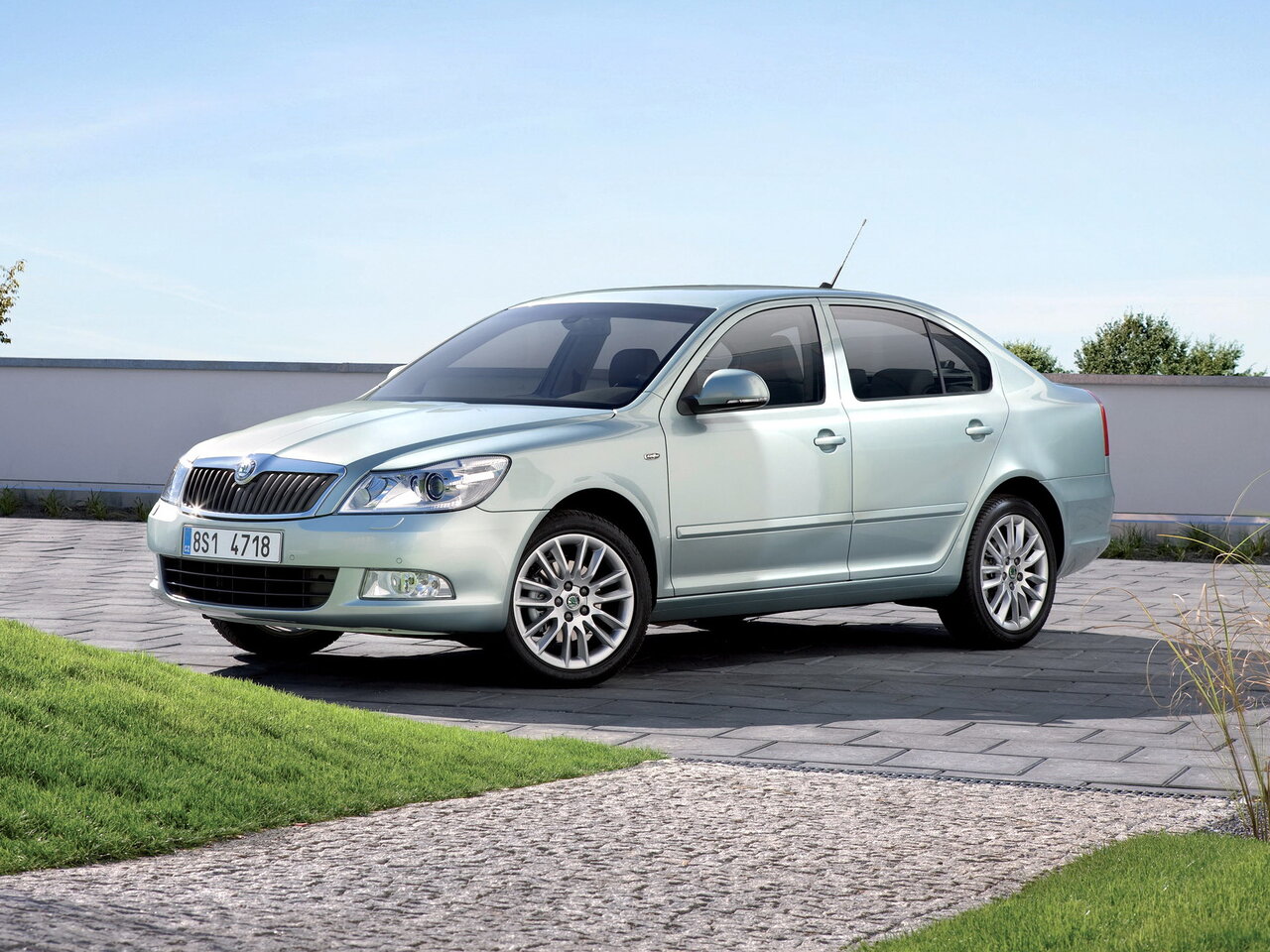 Skoda Octavia II (A5) Рестайлинг лифтбек, 2008–2013