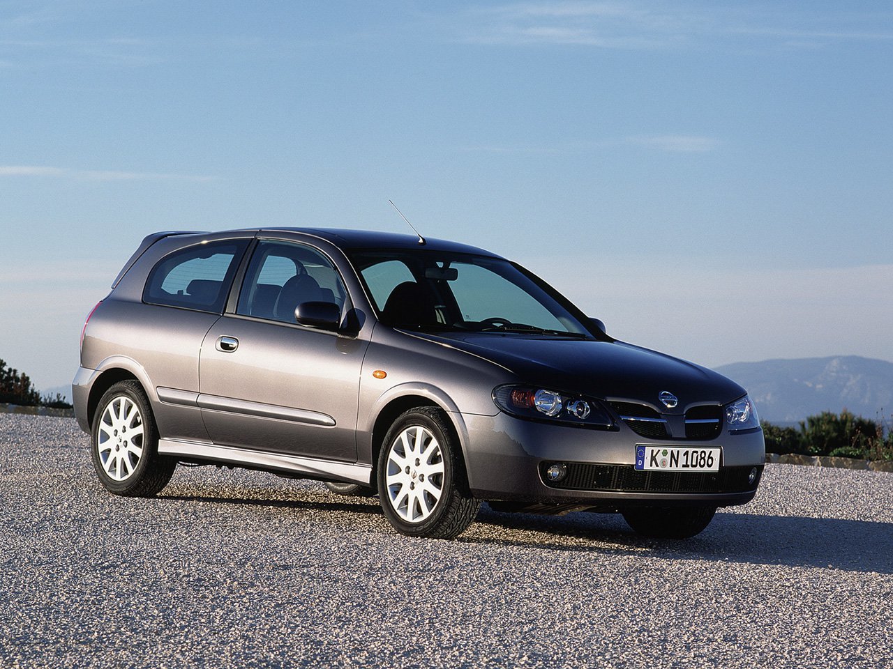 Nissan Almera II (N16) Рестайлинг хэтчбек 3 дв., 2002–2006