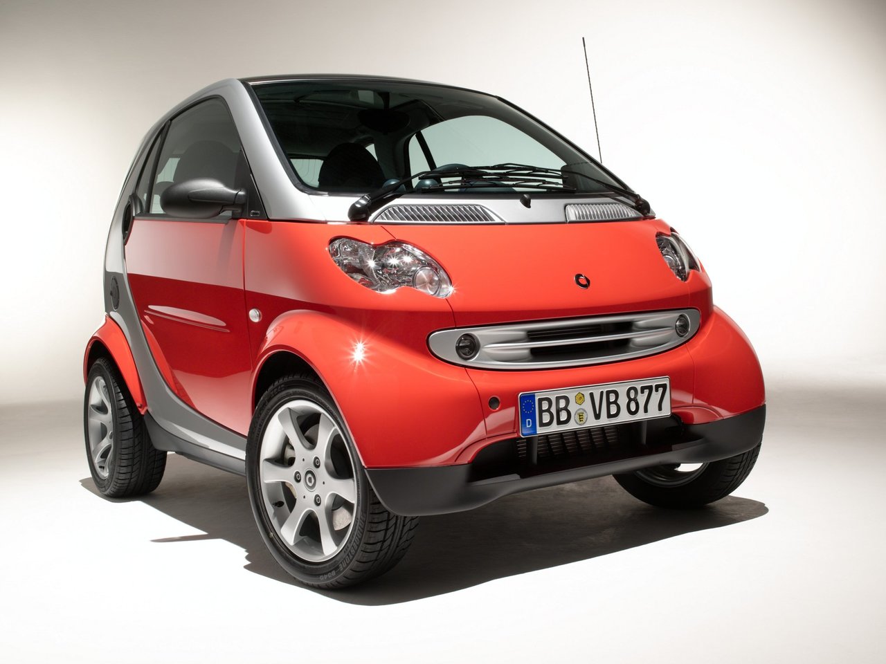 Smart Fortwo I Рестайлинг хэтчбек 3 дв., 2003–2007