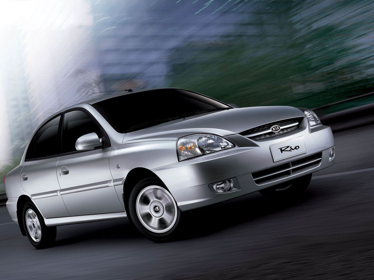 Kia Rio I Рестайлинг седан, 2002–2005