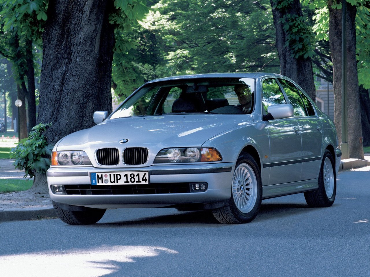 IV (E39) 1995-2000