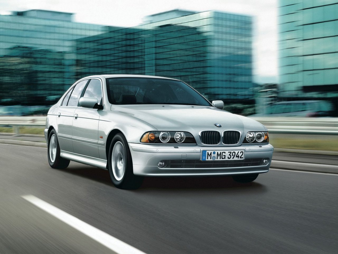 BMW 5 серии IV (E39) Рестайлинг седан, 2000–2004