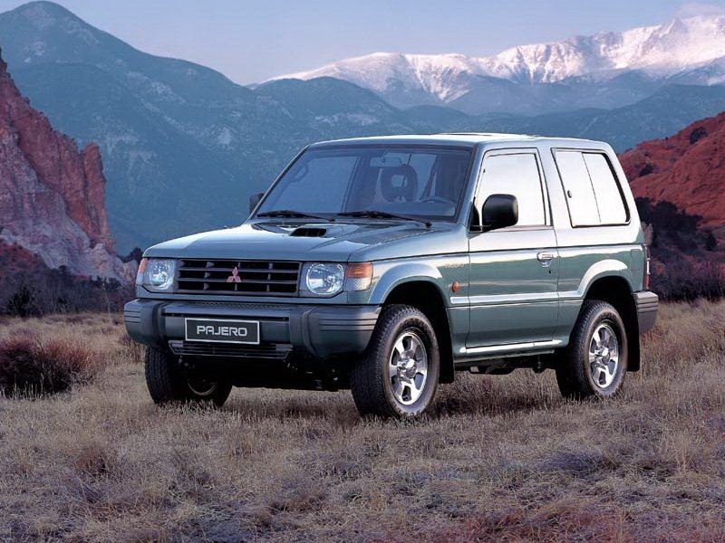 Mitsubishi Pajero II внедорожник 3 дв., 1991–1997