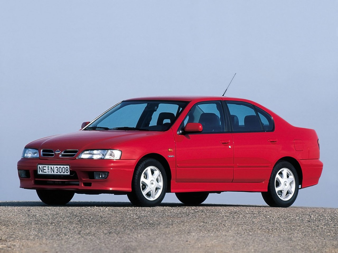 Nissan Primera II (P11) седан, 1995–2000