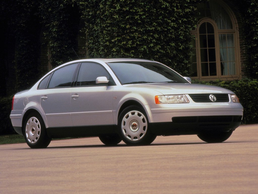 Volkswagen Passat B5 седан, 1996–2001