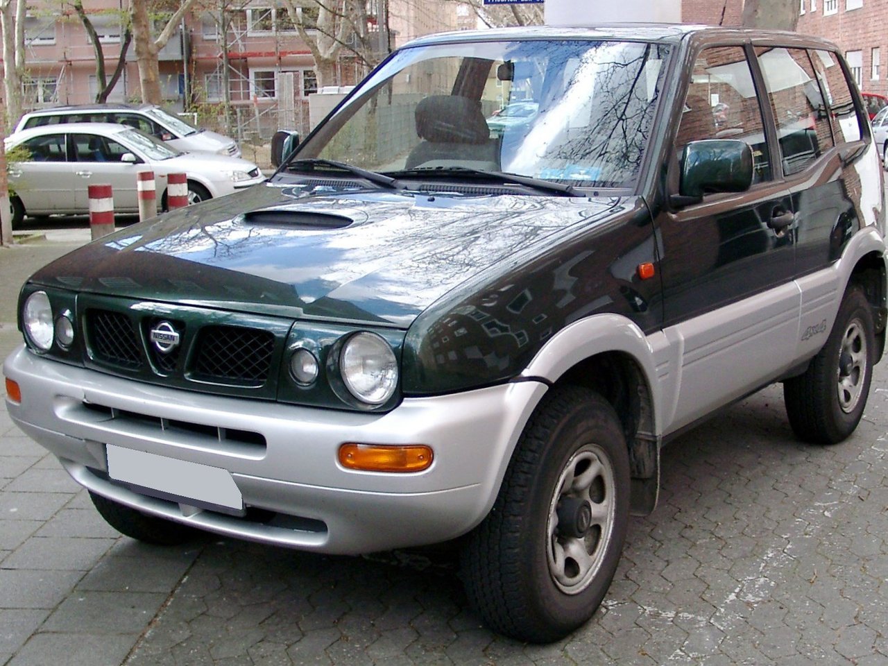 Nissan Terrano II Рестайлинг внедорожник 3 дв., 1996–1999