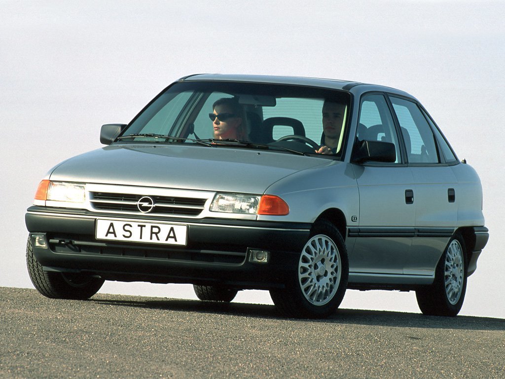 Opel Astra F седан, 1991–2002