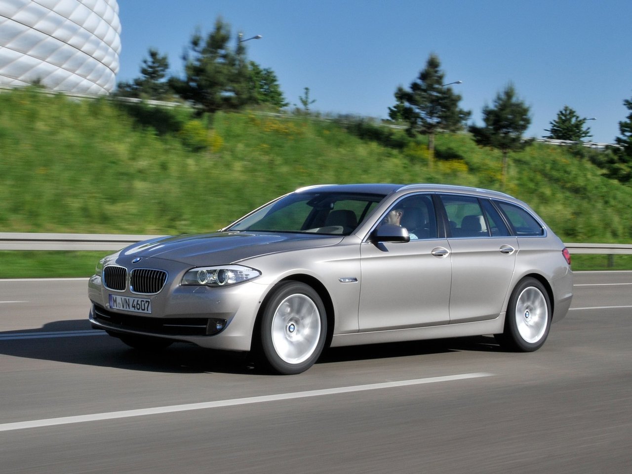 BMW 5 серии VI (F10/F11/F07) универсал 5 дв., 2009–2013