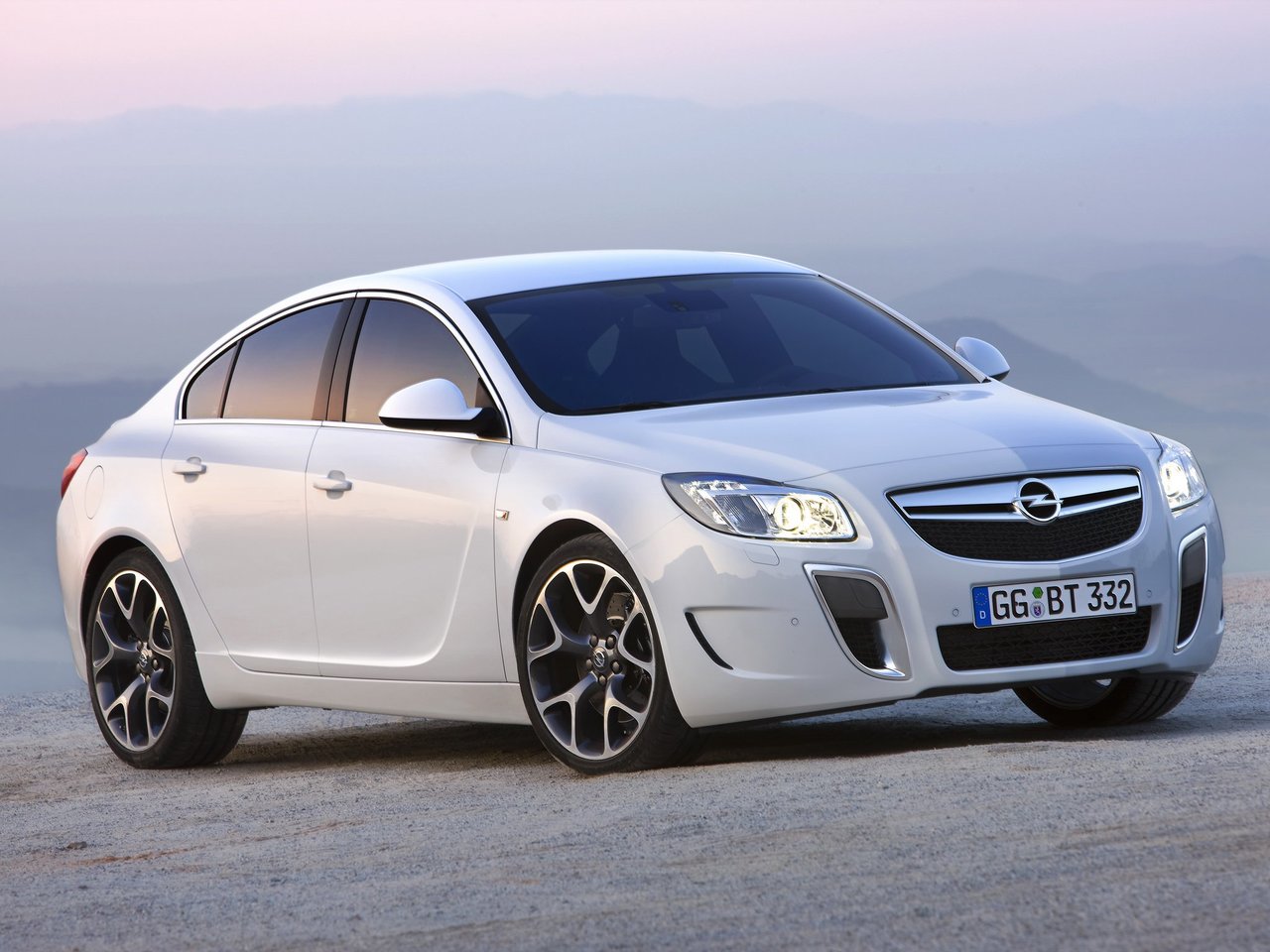 Opel Insignia OPC I седан, 2009–2013