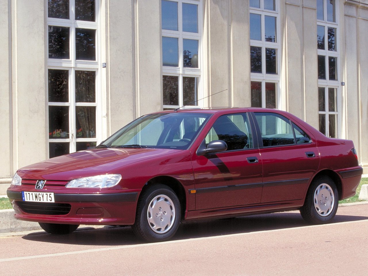 Peugeot 406 I седан, 1995–2003