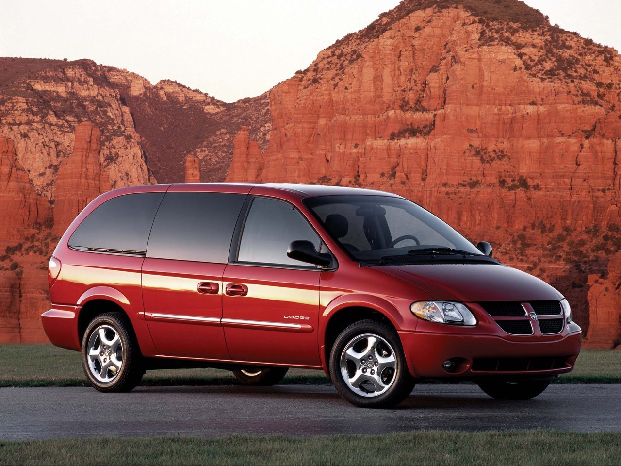 Dodge Caravan IV минивэн grand, 2000–2007