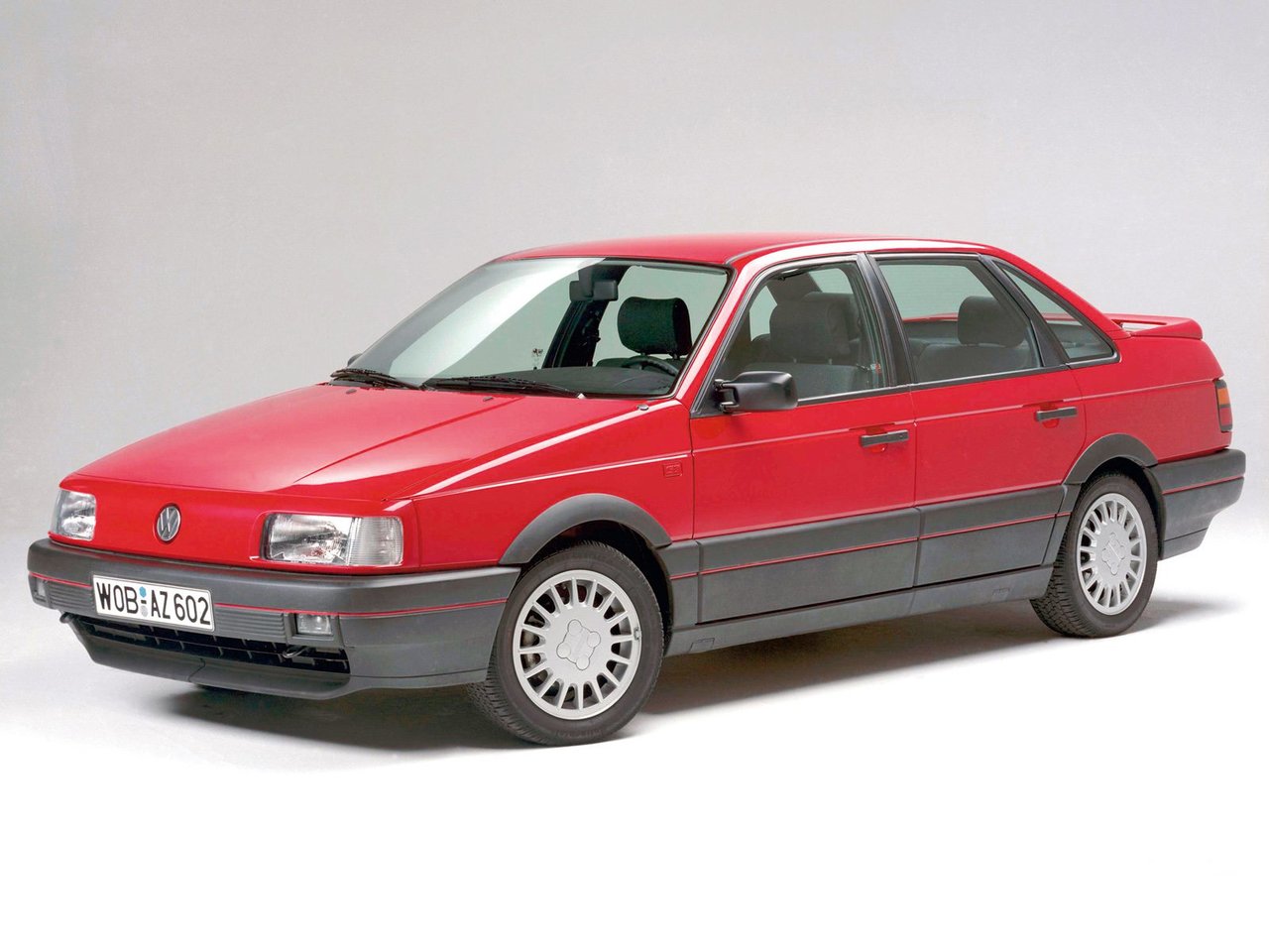Volkswagen Passat B3 седан, 1988–1993