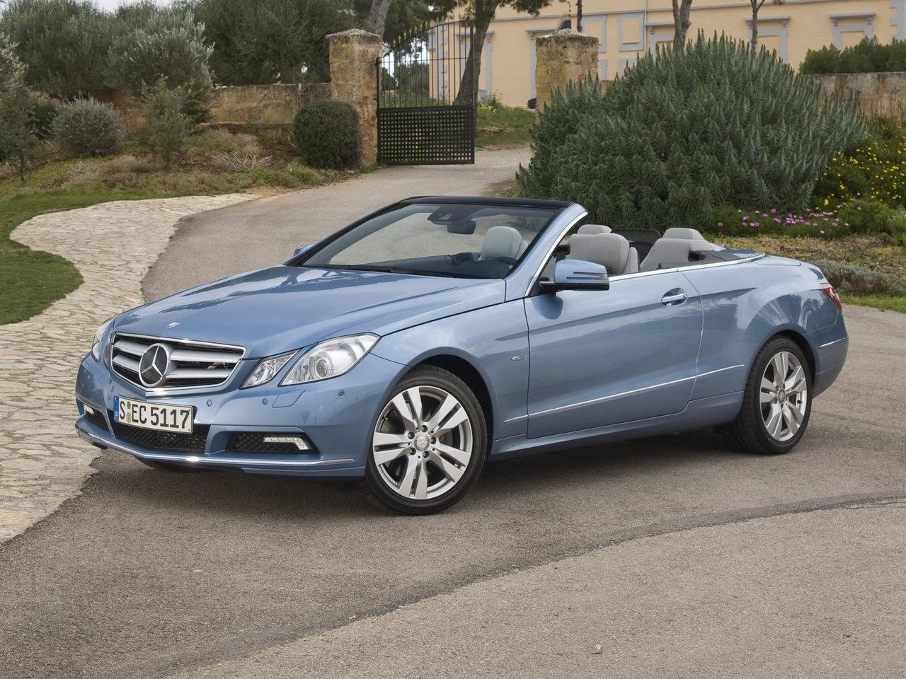 Mercedes-Benz E-Класс IV (W212, S212, C207) кабриолет, 2009–2013