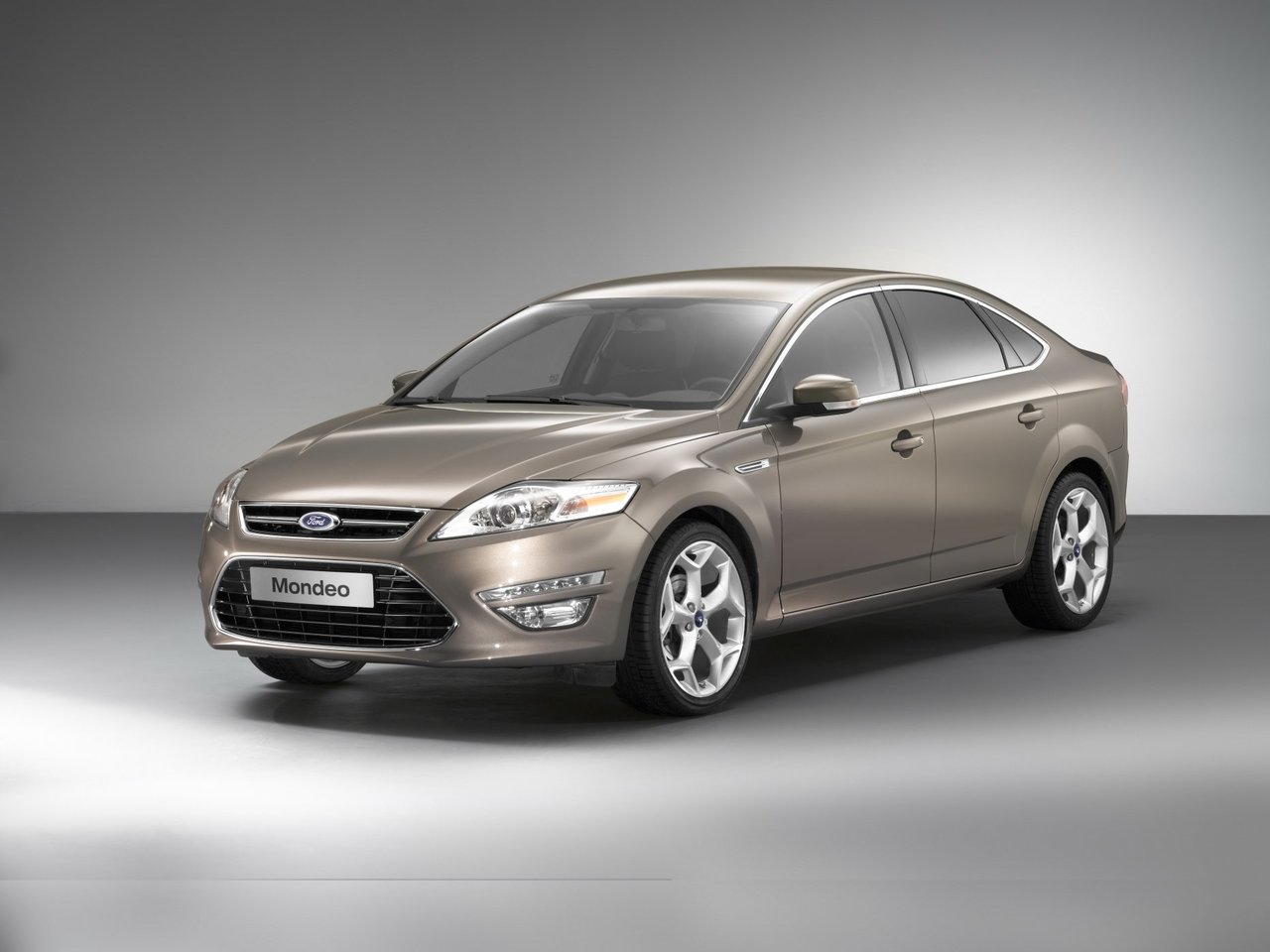 Ford Mondeo IV Рестайлинг лифтбек, 2010–2014