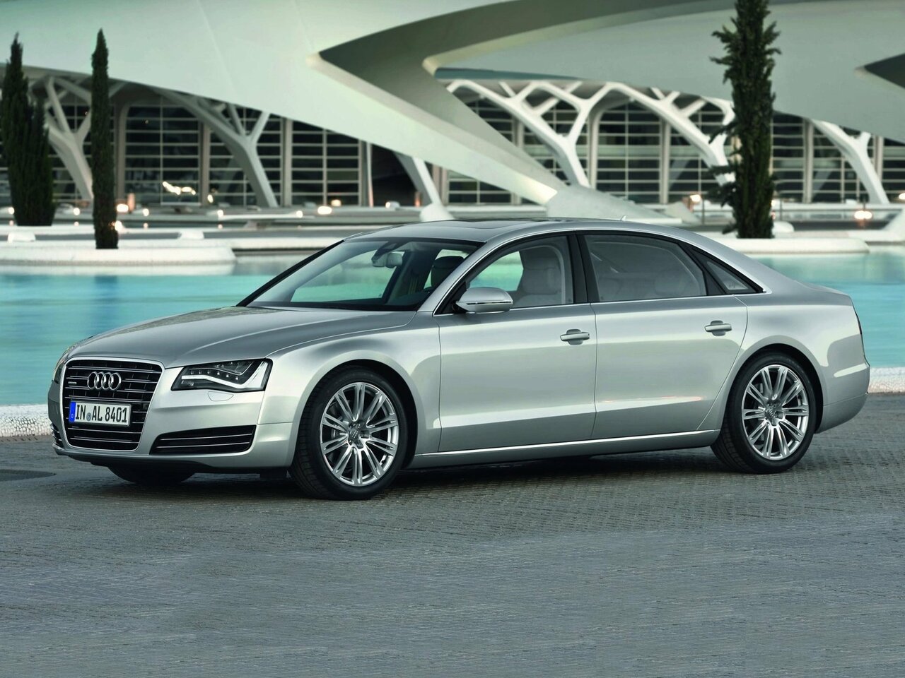 Audi A8 III (D4) седан long, 2009–2014