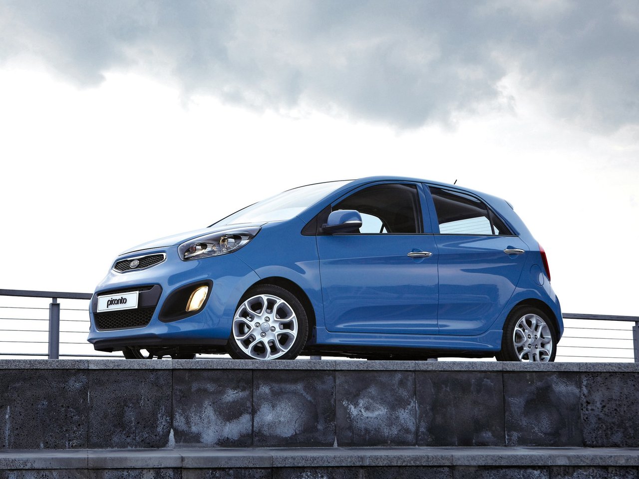 Kia Picanto II хэтчбек 5 дв., 2011–2015