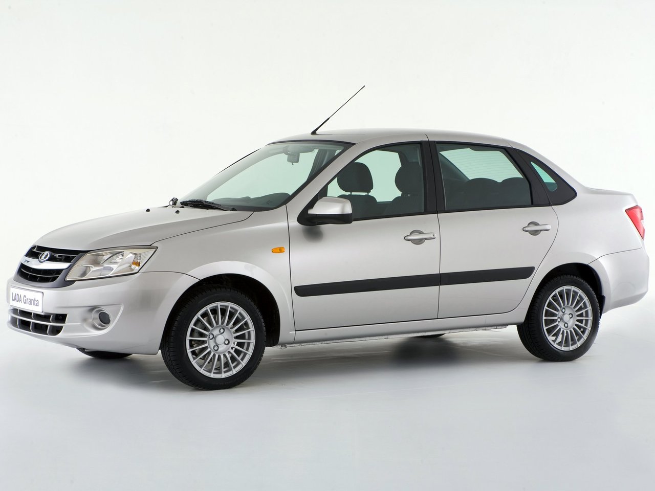 Lada (ВАЗ) Granta I седан, 2011–2018