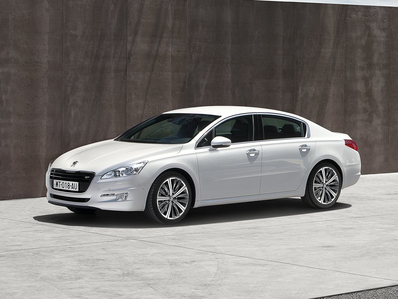 Peugeot 508 I седан, 2011–2014
