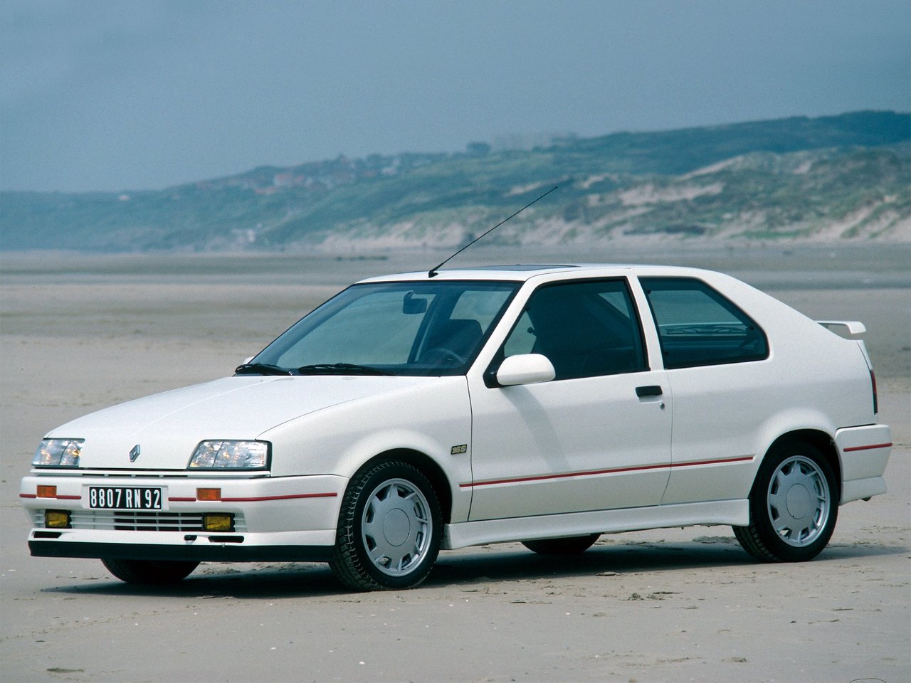 Renault 19 II хэтчбек 3 дв., 1992–2002