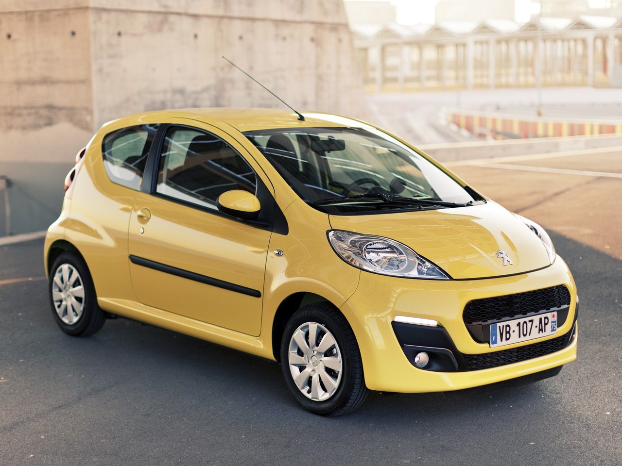 Peugeot 107 I Рестайлинг 2 хэтчбек 3 дв., 2012–2014