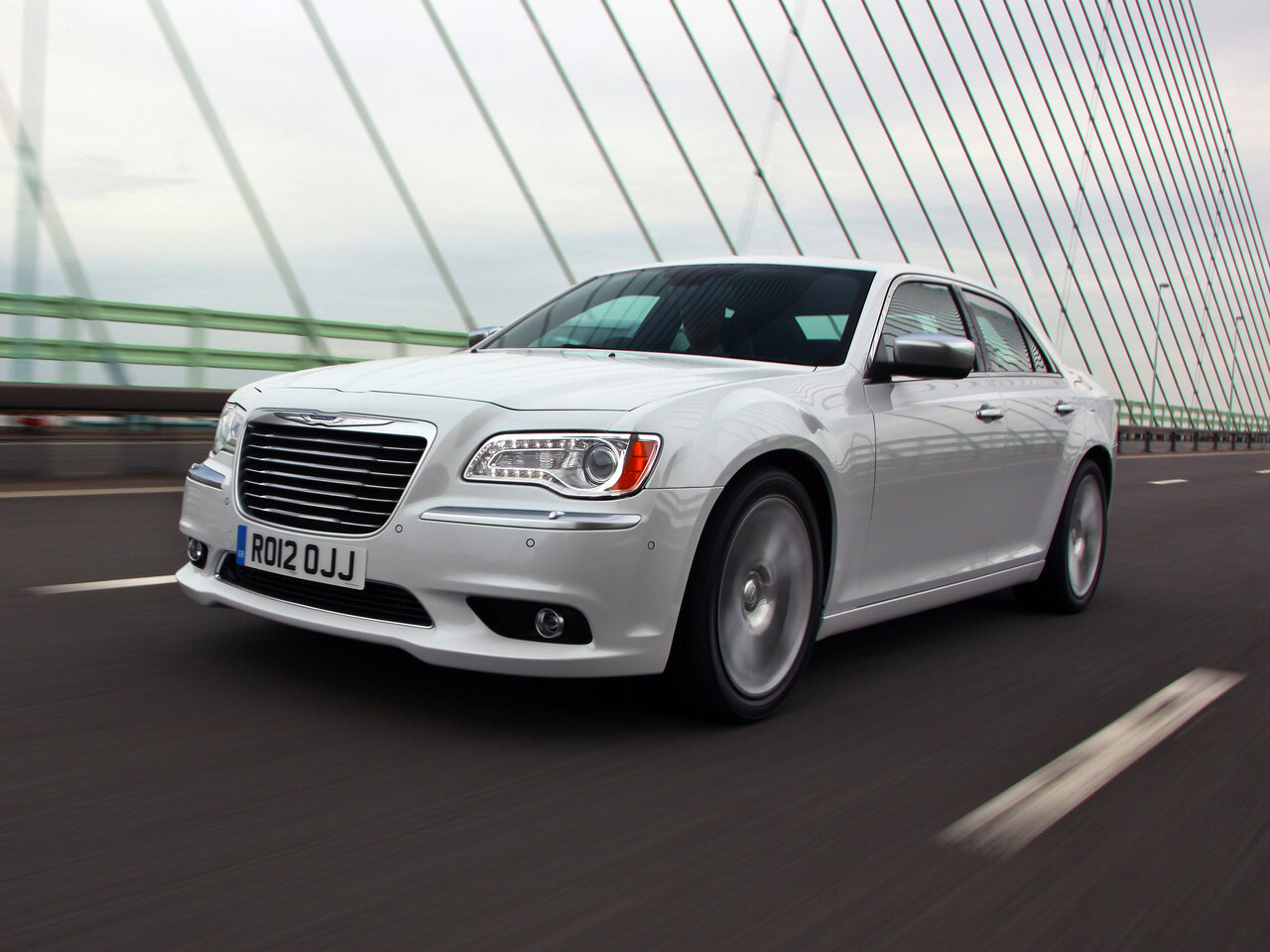 Chrysler 300C II седан, 2011–2015