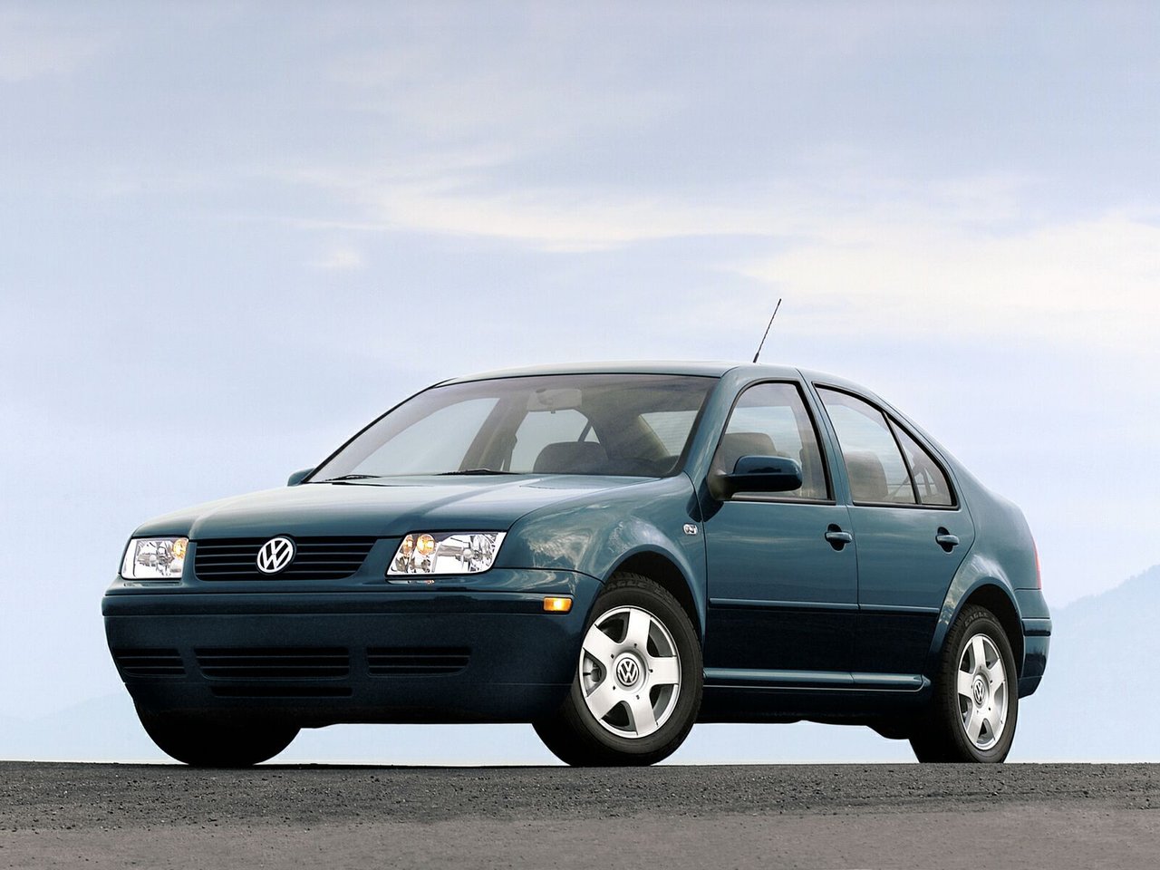 Volkswagen Jetta IV седан, 1998–2005