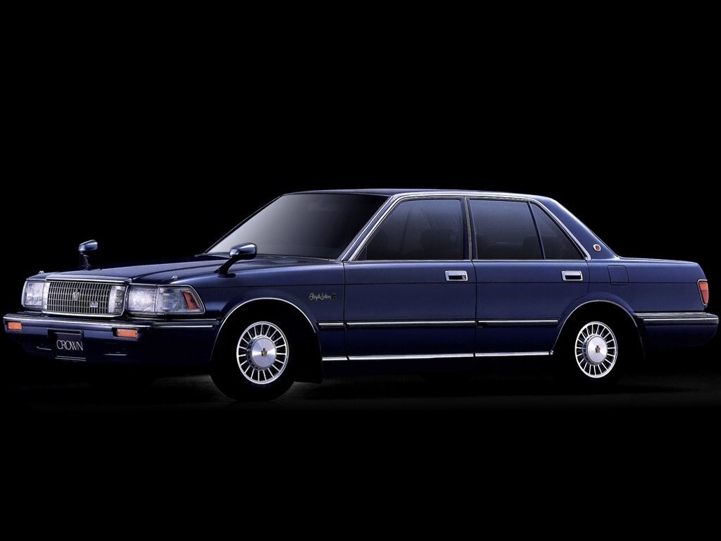 Toyota Crown VIII (S130) седан, 1987–1999