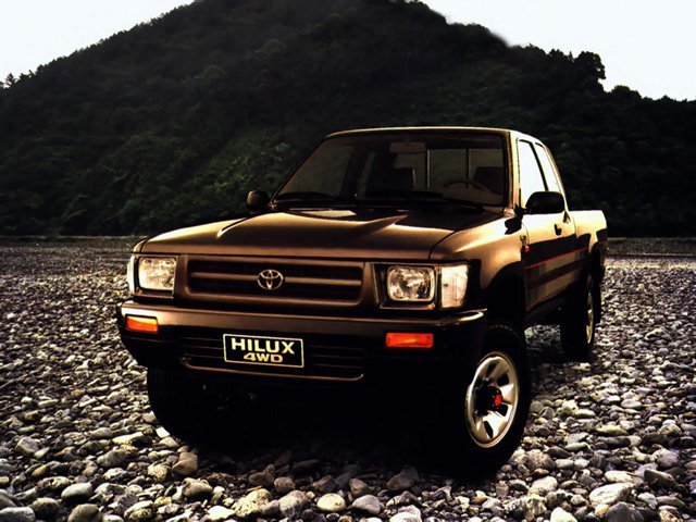 Toyota Hilux V пикап полуторная кабина, 1988–2004