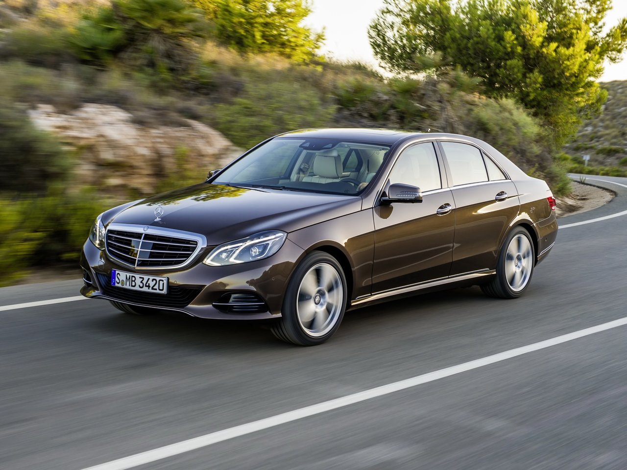 Mercedes-Benz E-Класс IV (W212, S212, C207) Рестайлинг седан, 2013–2016